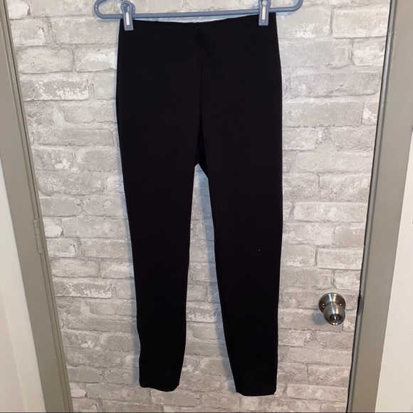 Uniqlo X Theory AIRism Soft UV Protection Active Leggings - Picture 2 of 6